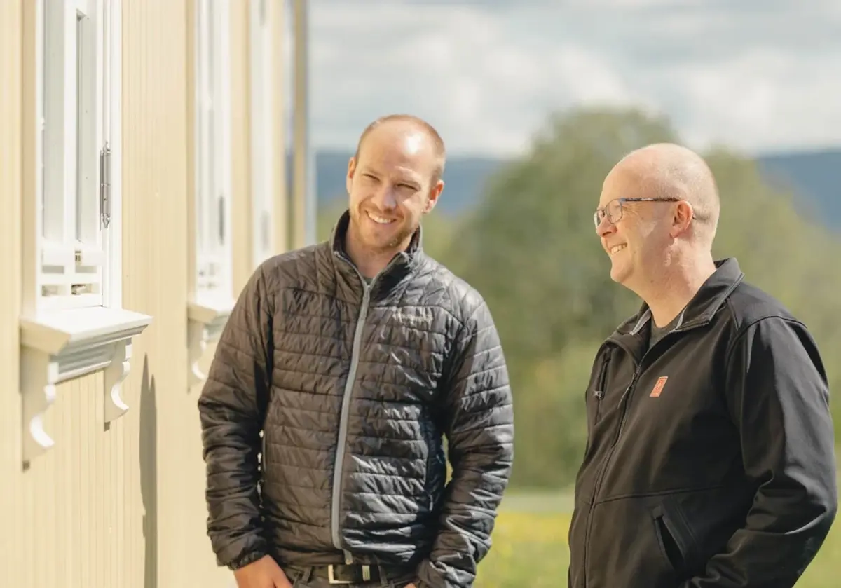 Befaring på hus med byggmester