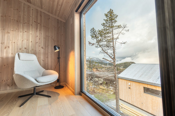 Minimalistisk hytte med utsikt