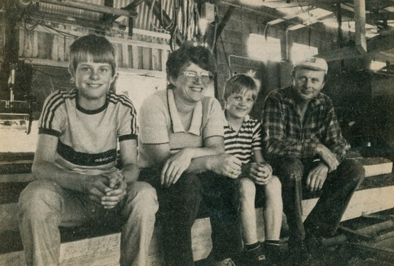 Asbjørn, Anne Lise, Runar Og Hans Fredrik Hannevold 1980 Tallet