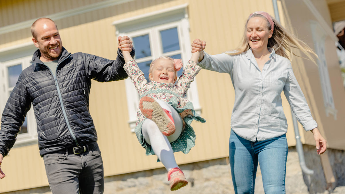 Familien har renovert et gammelt sveitserhus