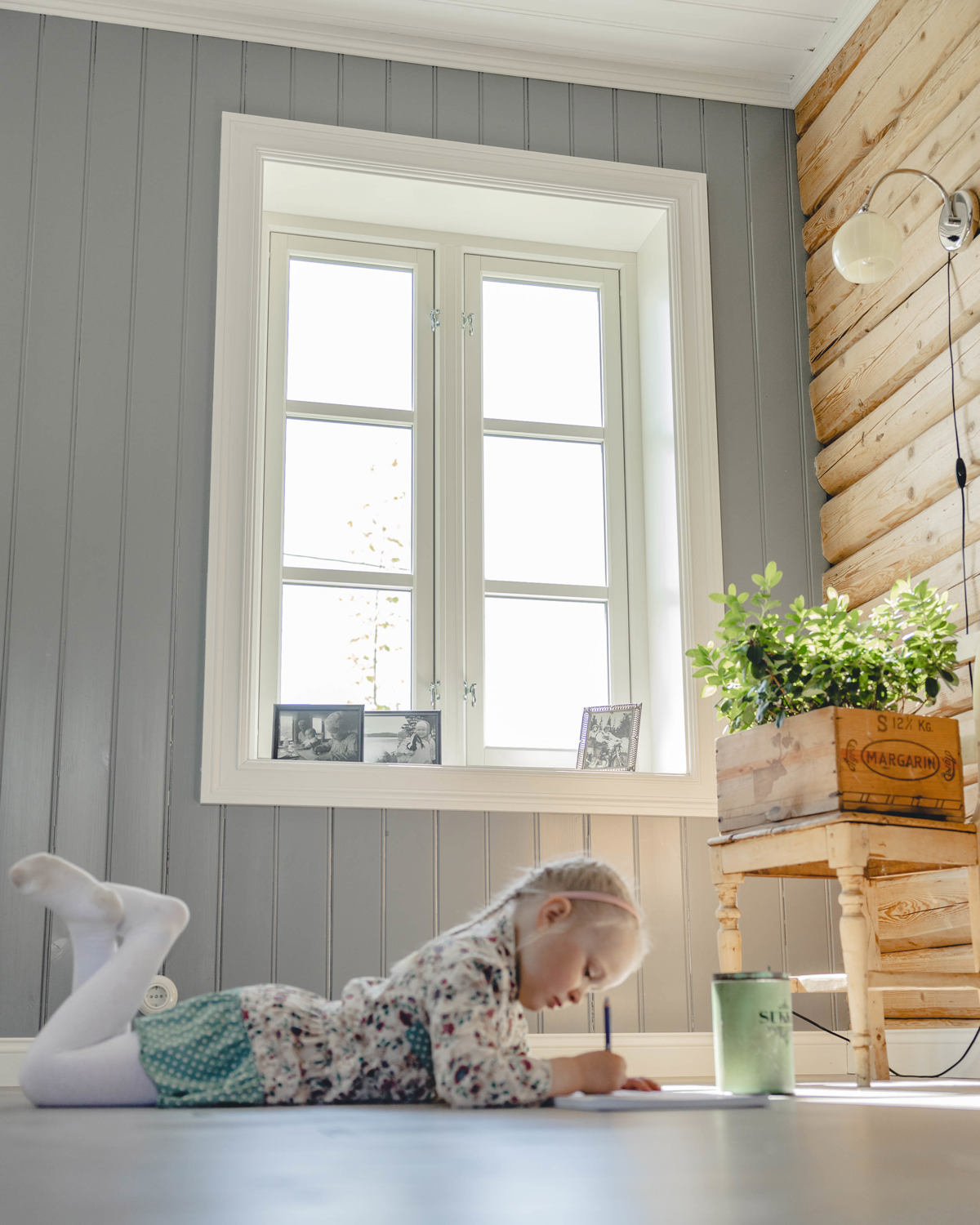 Perlefaspanel i sveitserstil