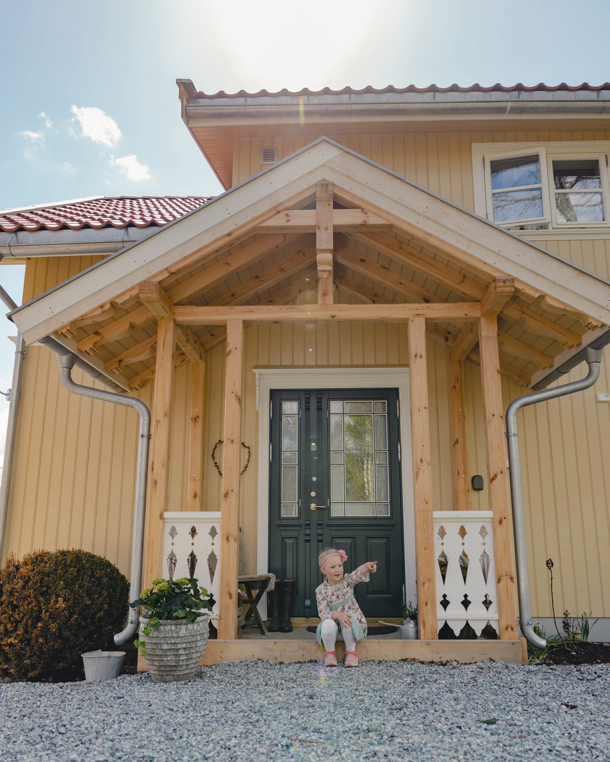 Inngangsparti på sveitserhus