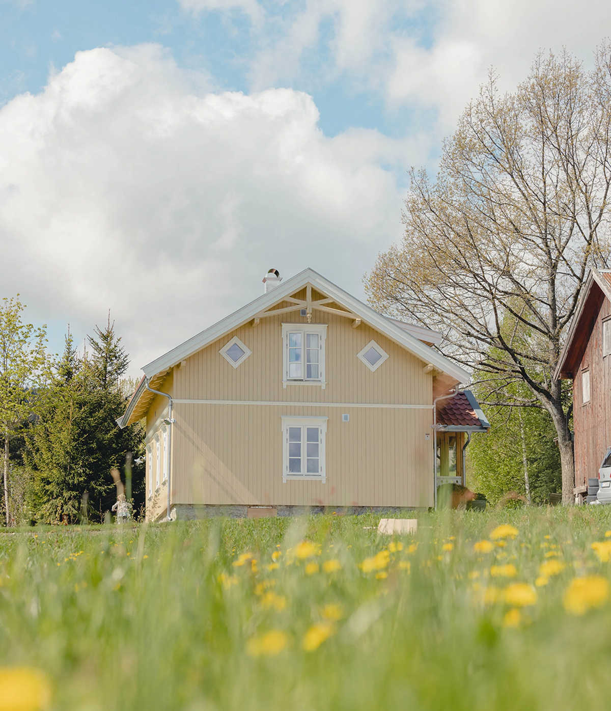 Sveitserhus på småbruk i Lier