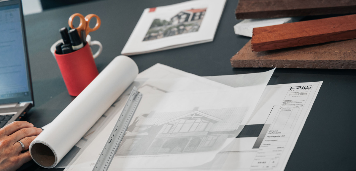 Arkitekttegninger og brosjyre fra Stiltre